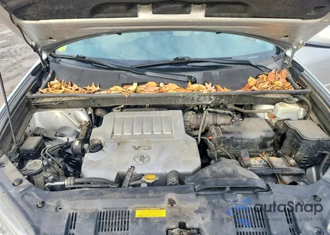 2011 Toyota Highlander Base z USA, uszkodzony, nr VIN 5TDBK3EHXBS089773